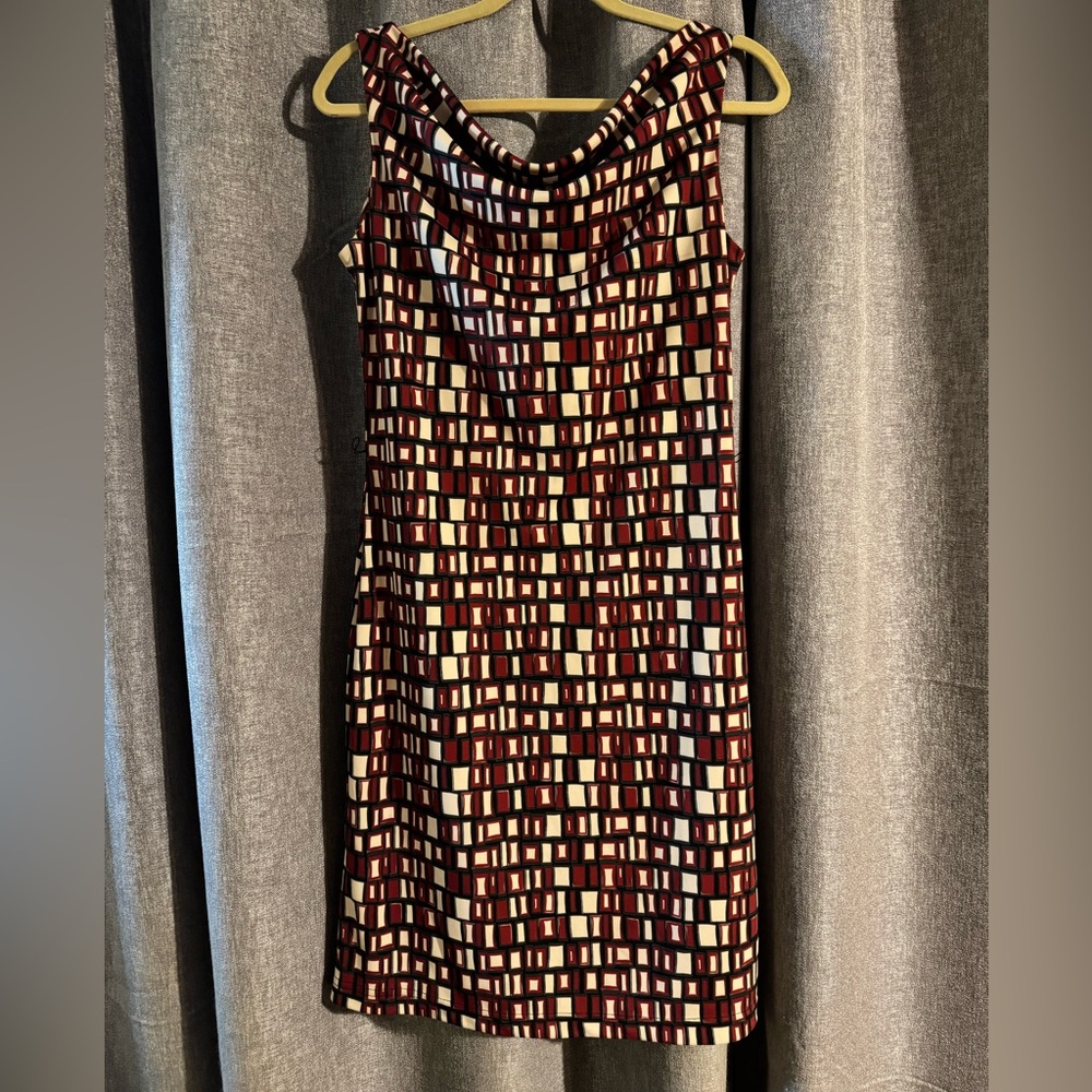 Alyn Paige Dress